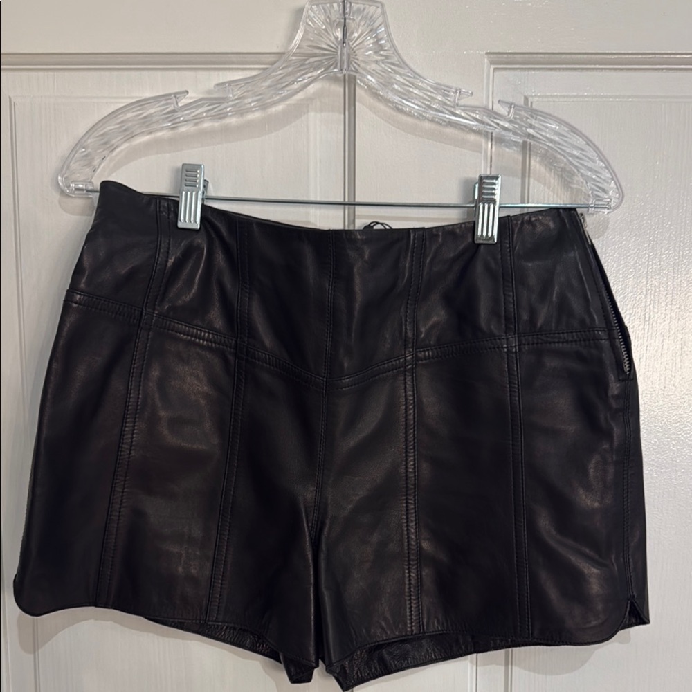 IRO Black Leather Women Shorts